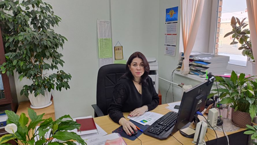 Заместитель главы поселка городского типа Мортка Екатерина Сергеевна Чумичева