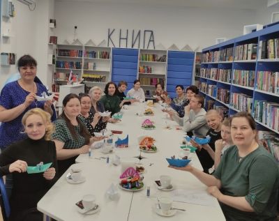 Участники сделали кораблик по мотивам одного из стихов