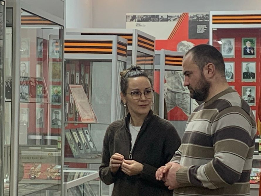 Александр Красов в библиотеке