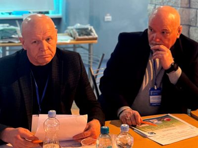 Шишкин М.В. и Новоселов В.А. участники народных обсуждений