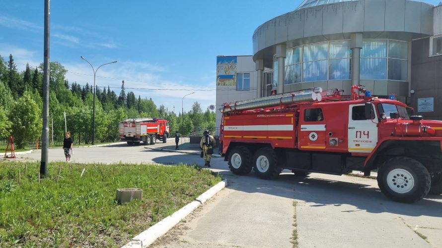 Безопасные каникулы в детском лагере